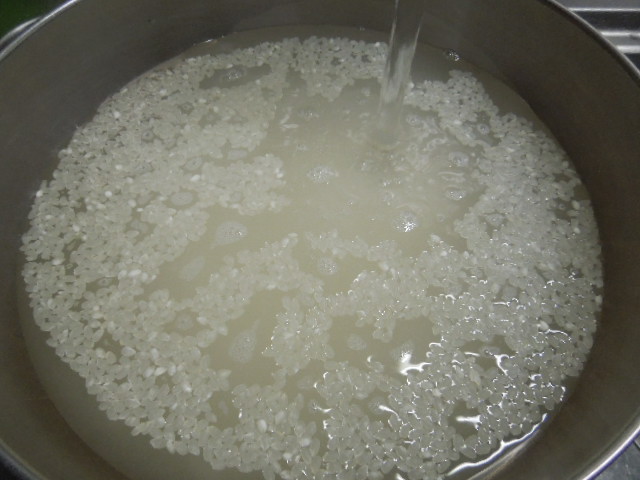 リップルラボ　焼成カルシウム　05　お米　洗浄 (2)